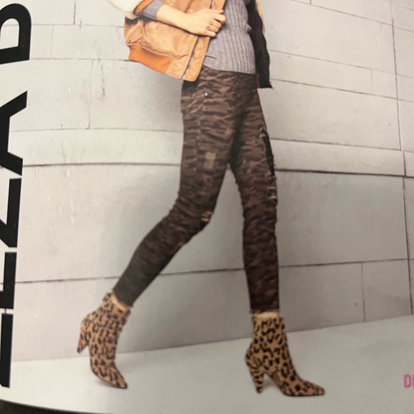 Zena B shredded denim leggings sz SM NWT ret $85 - Picture 5 of 6